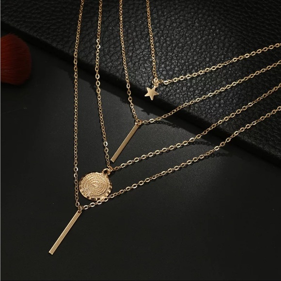 New Vintage Boho Multilayer Pendant for Women Gold Star Coin Metal Necklace - Picture 6 of 6